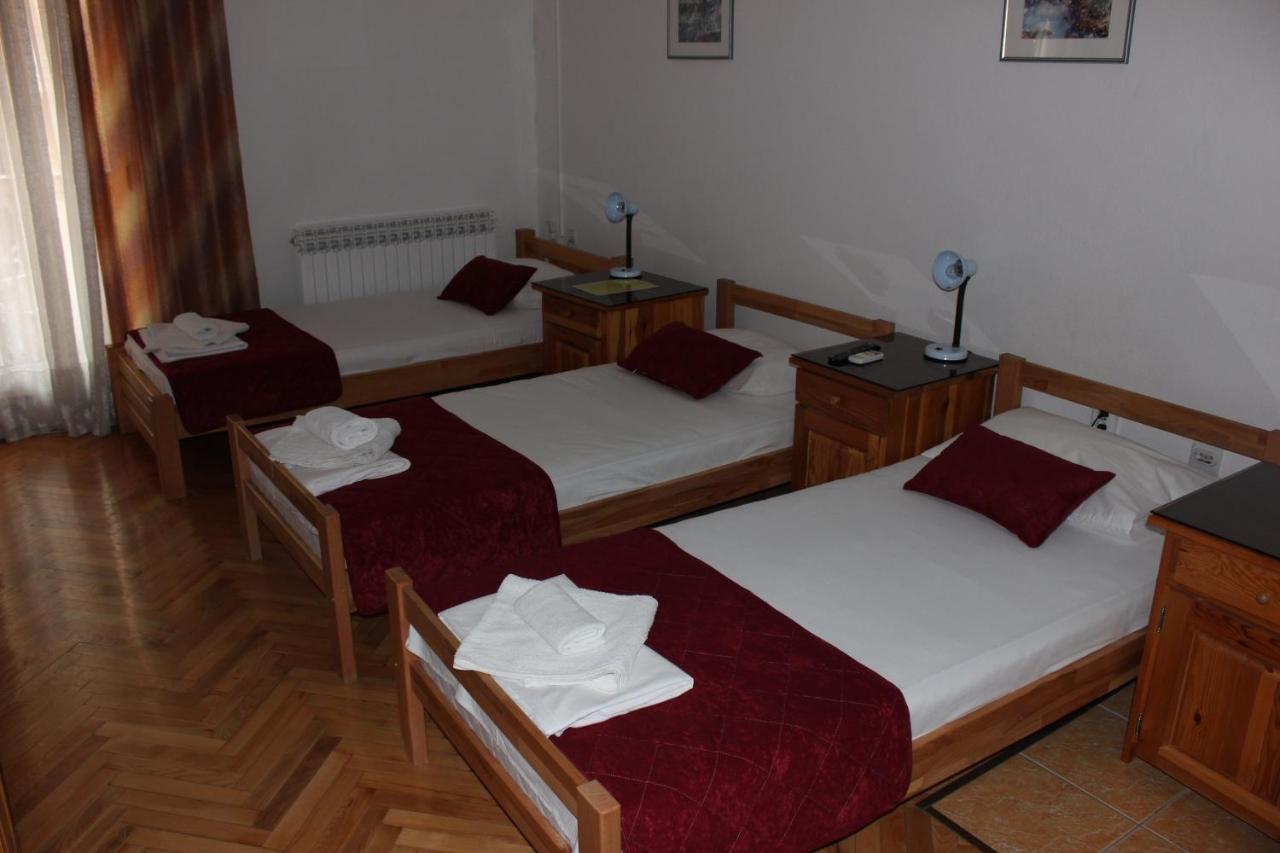 Hotel San Требине Екстериор снимка